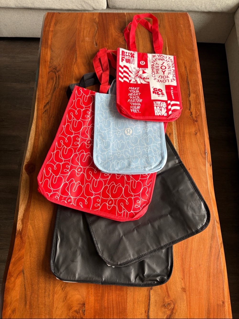 lululemon athletica shopper Red & Light Blue Tote Bag Set